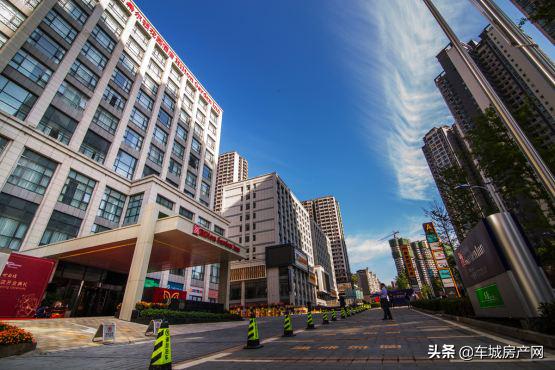 十年蝶变繁华已至！凯旋大道的前世今生！