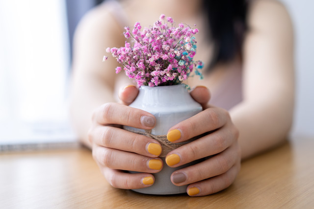 远嫁的我被家暴了怎么办,为什么远嫁的女孩儿容易被家暴