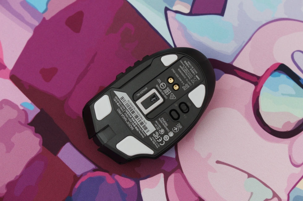 类似那伽梵蛇六芒星的鼠标,雷蛇巴塞利斯蛇鼠标评测