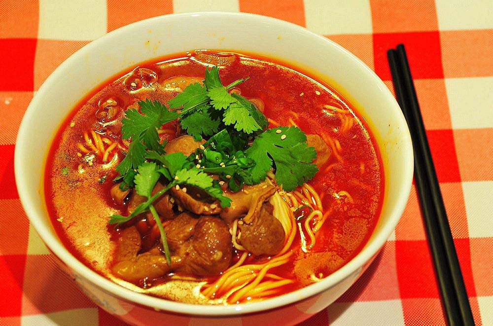 重庆网红吃面打卡点,重庆美食推荐网红面