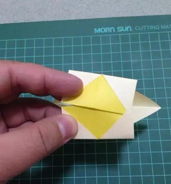 春节灯笼手工制作教程简单又好看,春节好看的灯笼手工