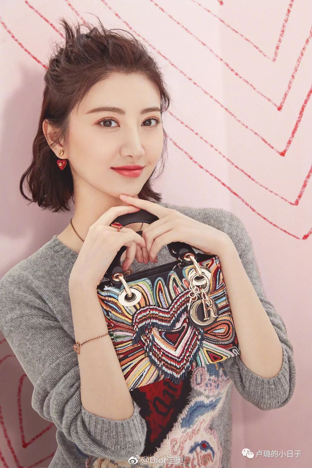 没有情人的情人节给自己买束花,没有情人的情人节一定要快乐