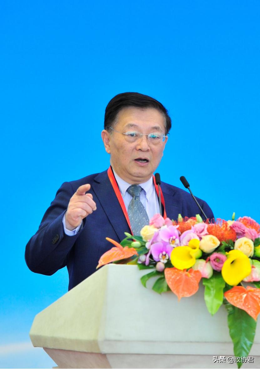 助推健康事业高质量发展——“健康中国策”论坛在京举行