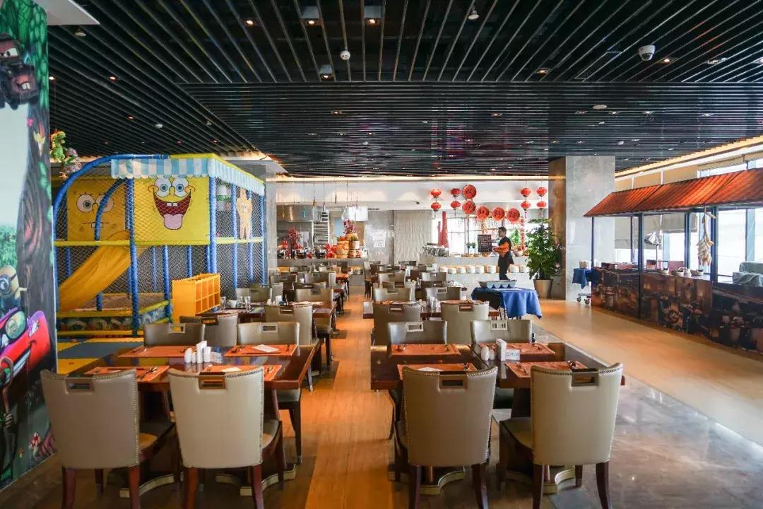 「思远说酒店」汉*江阳**滩繁华地——世茂希尔顿