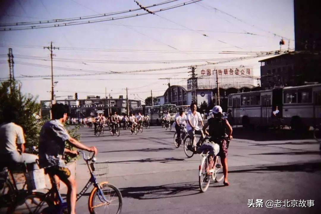 北京男的多少岁能办灵活就业,北京哪个大学男生最多