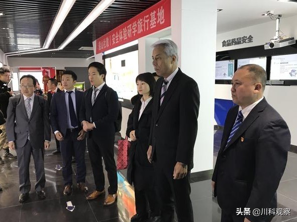 遂宁船山区职业学校,遂宁市船山职业技术学校宣传片