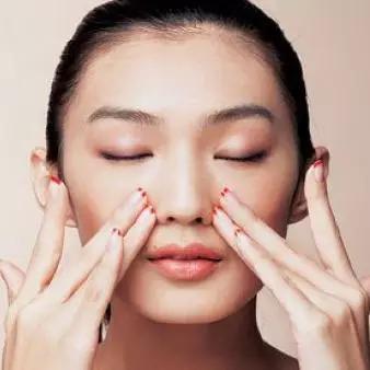 小孩刚开始患过敏性鼻炎能根治吗,过敏性螨虫鼻炎的根治方法是什么