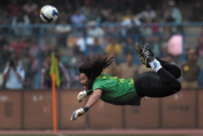 足球历史最佳守门员布冯,卡恩布冯世界第一门将