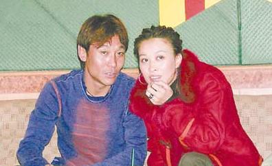 高峰那英多少岁,那英前夫高峰现在怎么样了