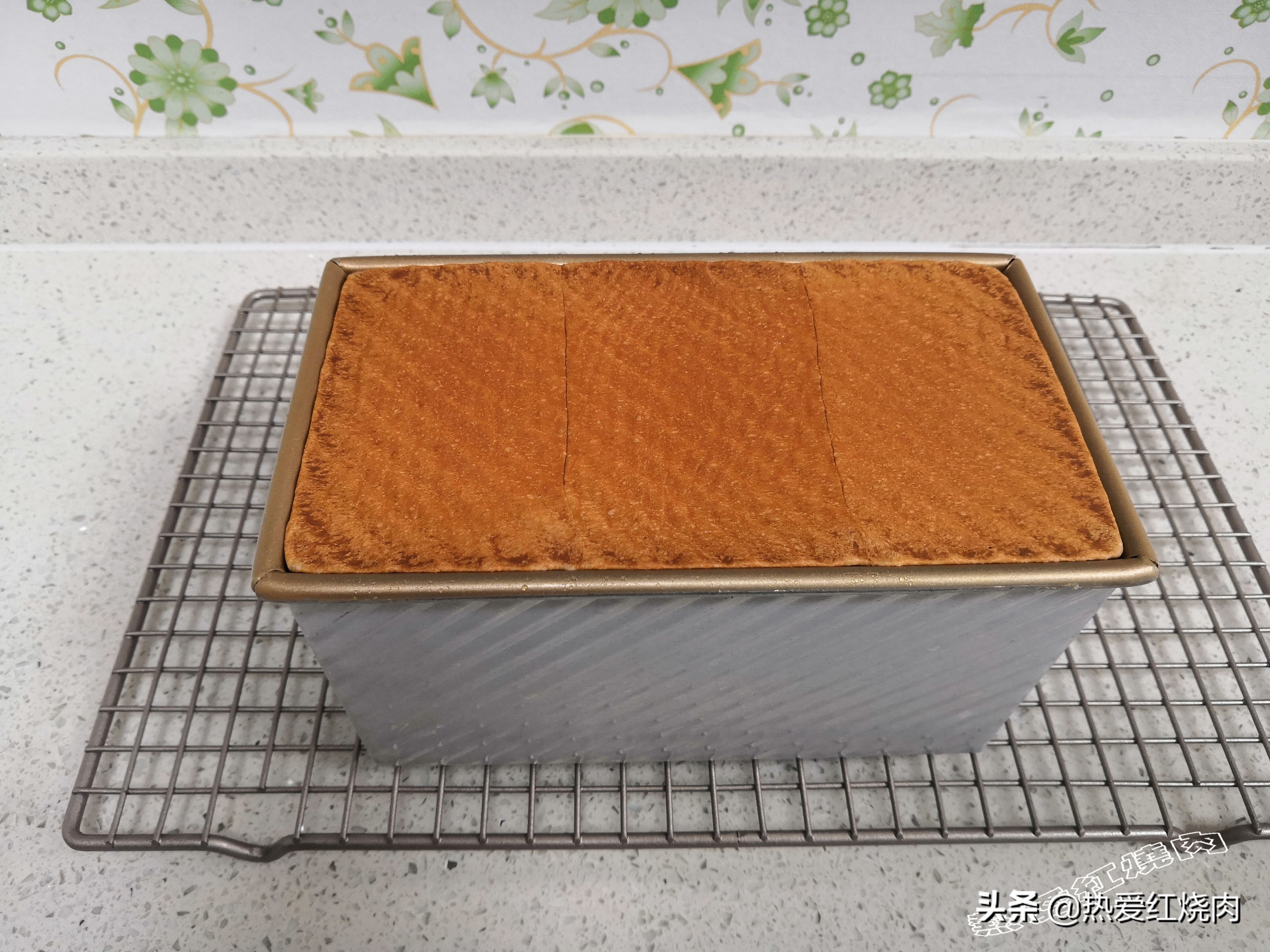 谁说自己在家做面包太复杂的,面包不用黄油可以做吗