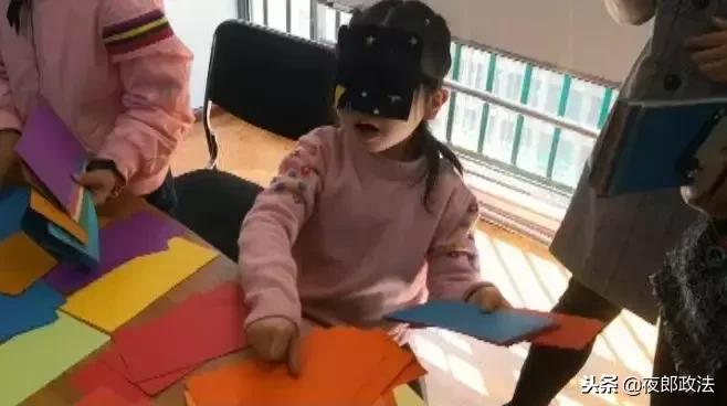 蒙眼也能识字？！培训学校惊现“超能少年”，竟是这样“炼”成的……