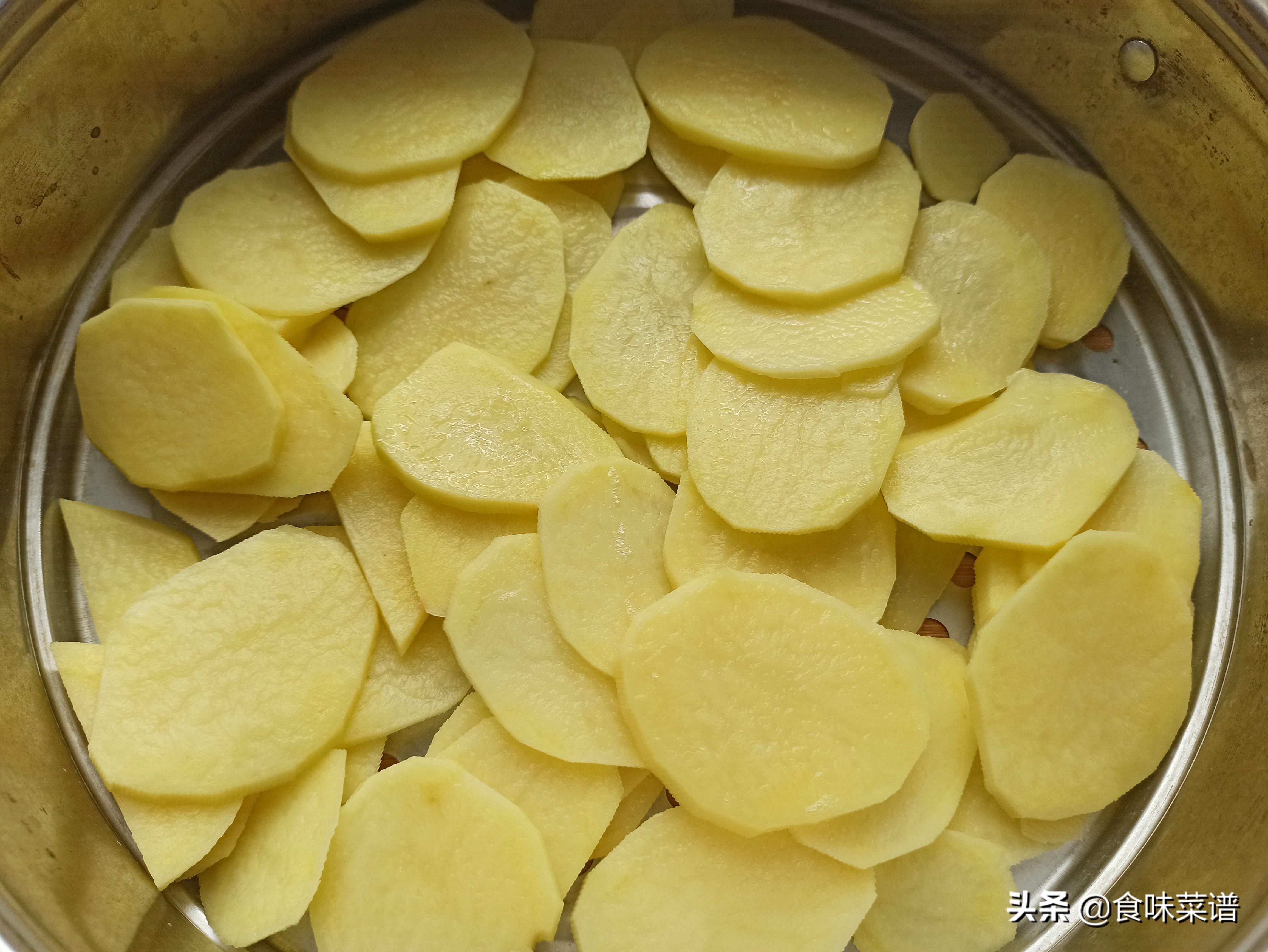 土豆肉末新吃法软嫩可口鲜香美味,土豆炖鸡家常做法鲜香入味