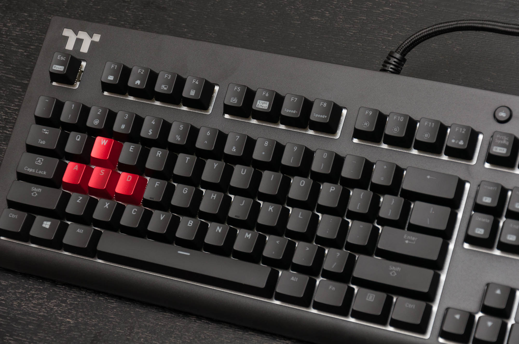 星脉x1银轴键盘开箱,血手光轴机械键盘评测