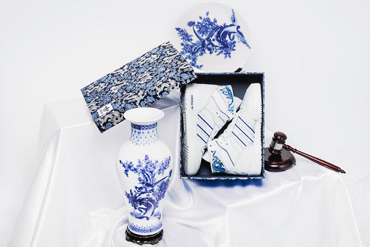 阿迪达斯青花瓷女款,阿迪达斯青花瓷产地