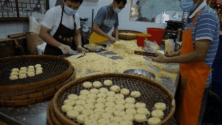 钜记手信澳门都是一个价格吗,澳门钜记手信澳门旗舰店