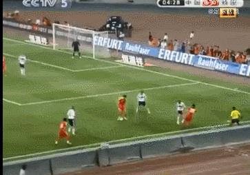 盘点来自安徽十大知名足球运动员,国内40年最强的足球运动员