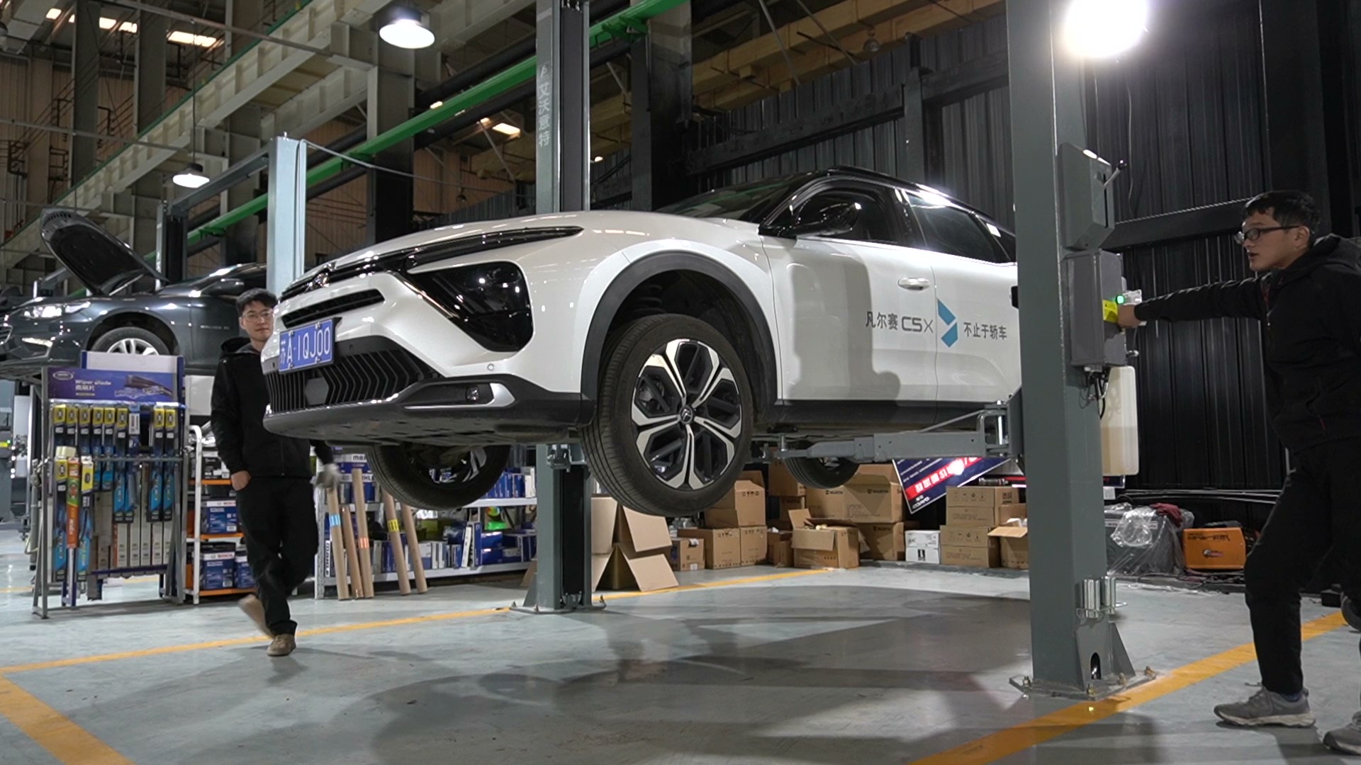 凡尔赛c5x车载流量,凡尔赛c5x流量卡在哪里