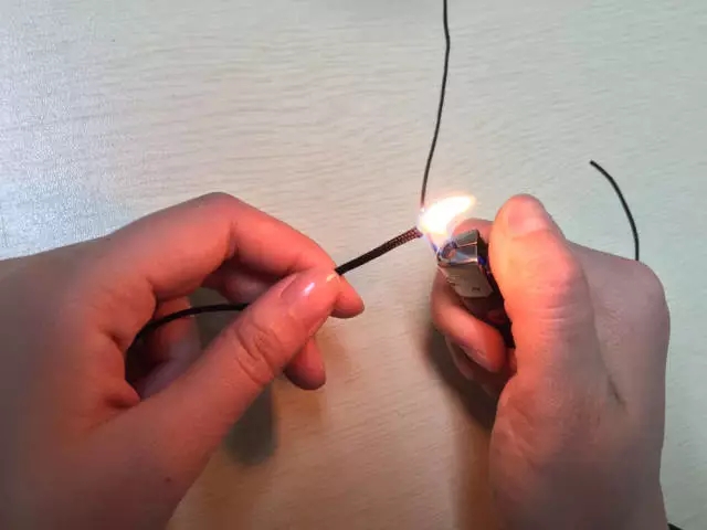 给手串换绳的方法,怎么快速给手串换绳