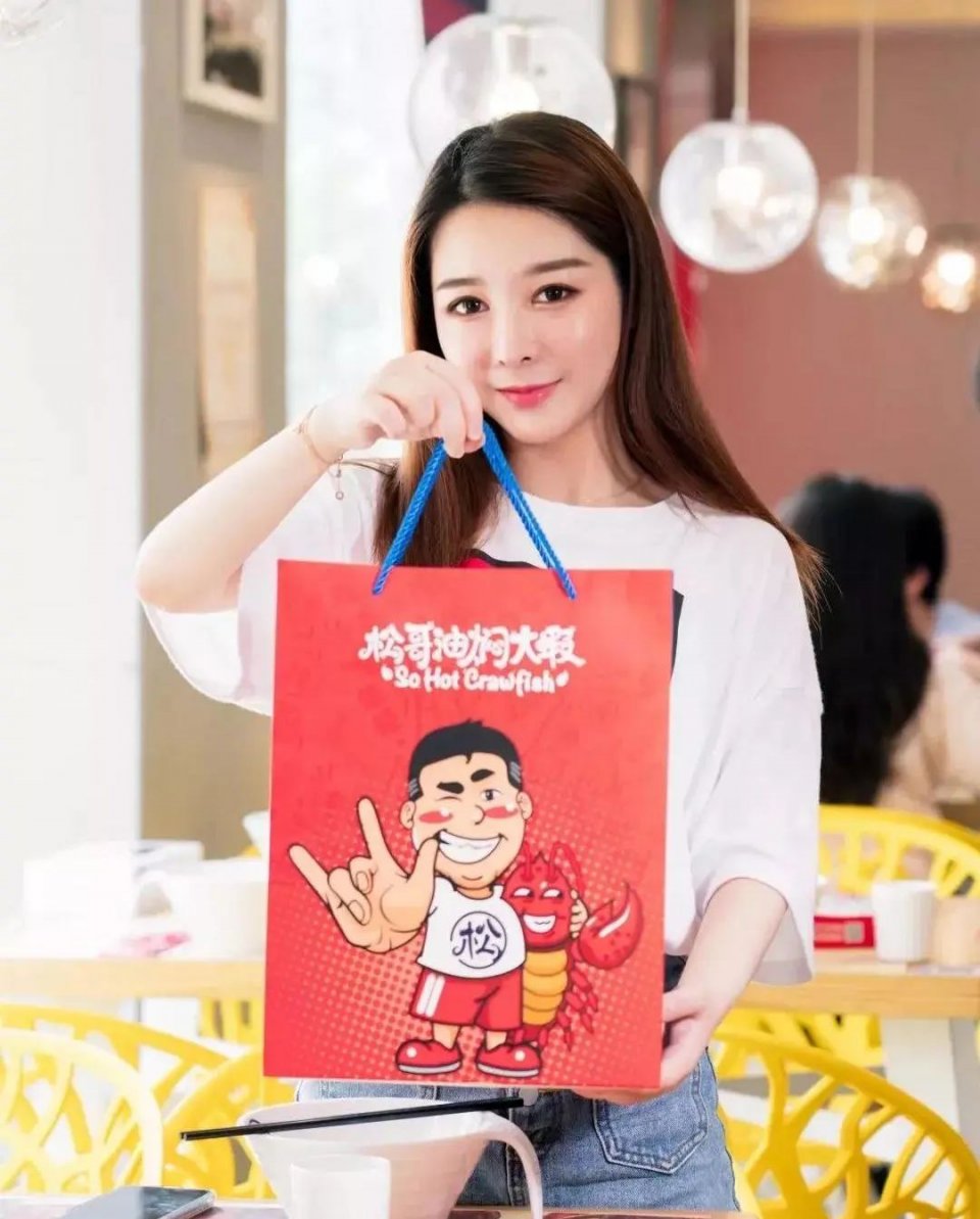 松哥油焖大虾南城榕树下店,松哥油焖大虾多少家店
