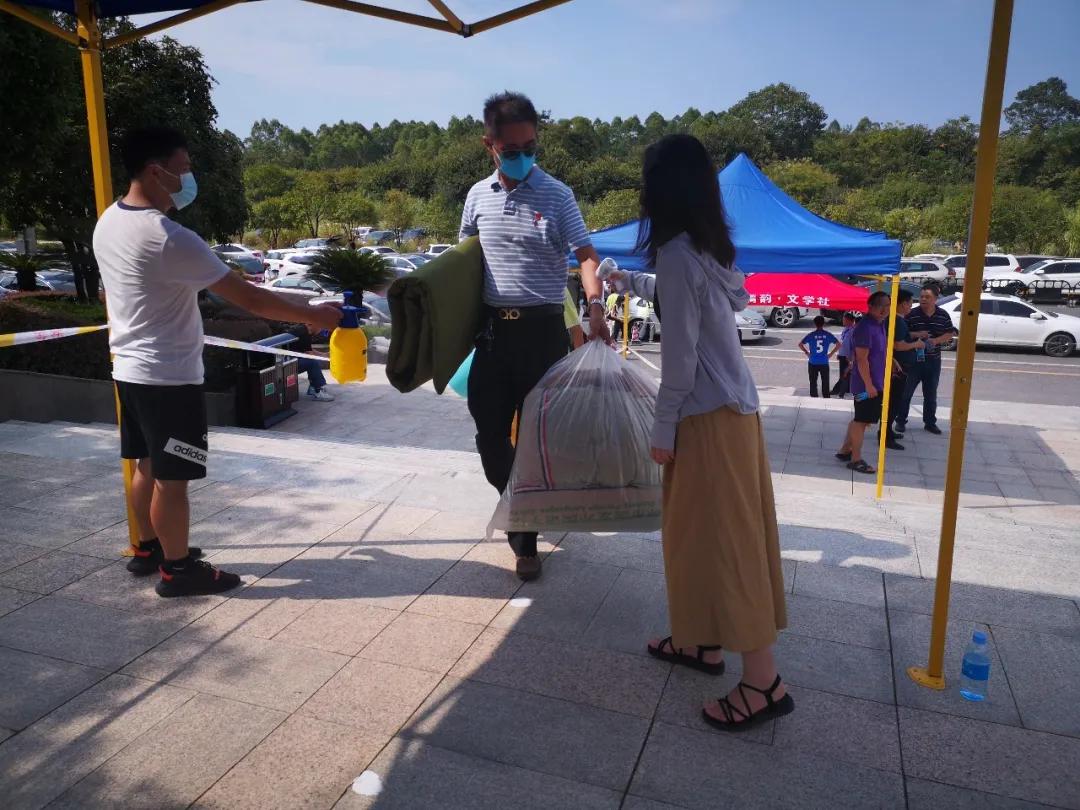 外国语学校开学仪式,桂林市国龙外国语学校开放日