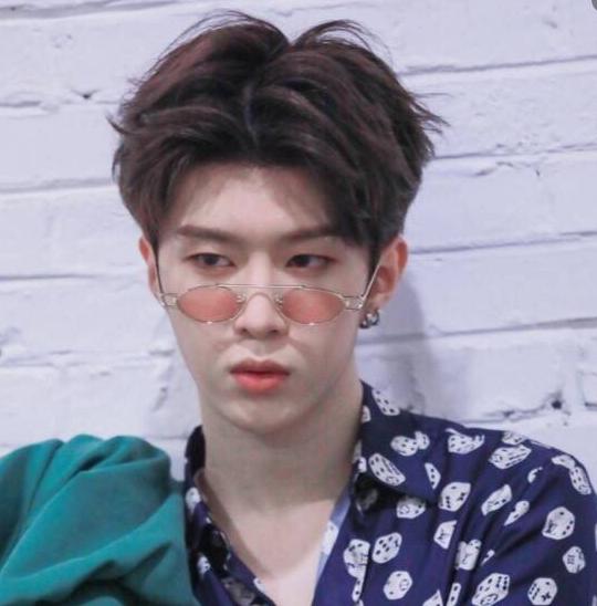 范丞丞王子异出现,范丞丞围观王子异