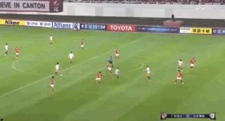 广州恒大2019亚冠杨立瑜进球,恒大对鲁能亚冠点球大战韦世豪