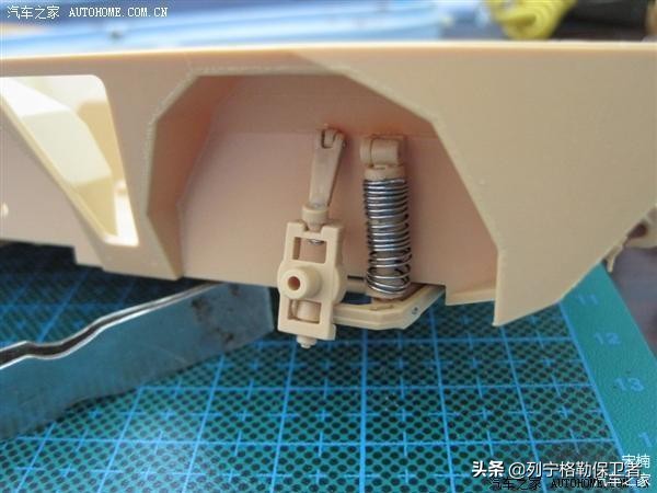 解放军轮式装甲车种类,中国军用八轮重型装甲车