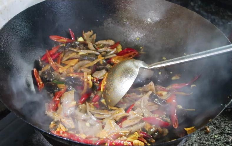 猪肝怎样做滑嫩,猪肝怎么做好吃又嫩无腥味