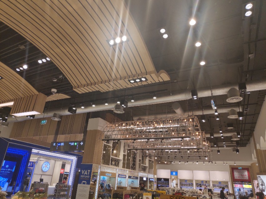 普吉岛王权免税店必购清单,普吉岛王权免税店为什么免费