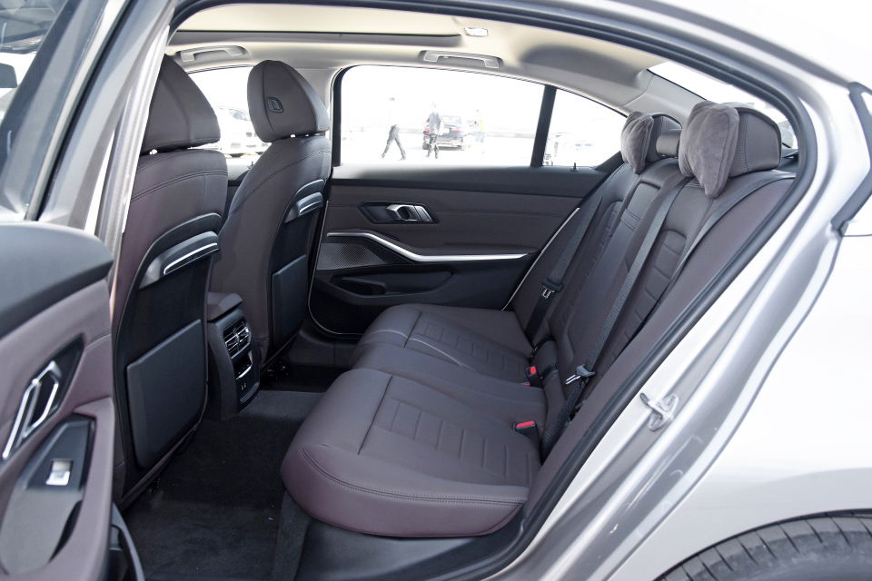 宝马320的2.0T只有156马力，难道是涡轮减压发动机