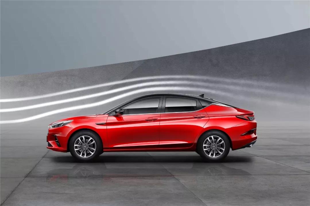 8万落地配四轮独悬,终结选择困难症