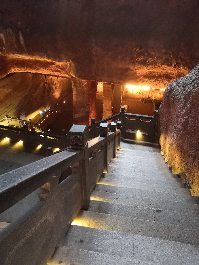 龙游石窟一天能去吗,龙游石窟夏季旅游攻略