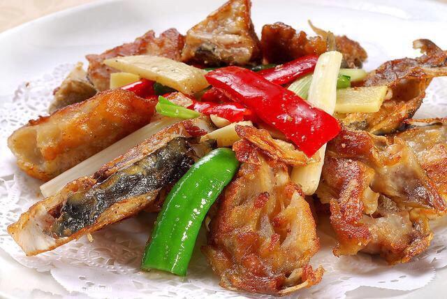 做鱼学会这一招,这才是正宗的做鱼的正确方法