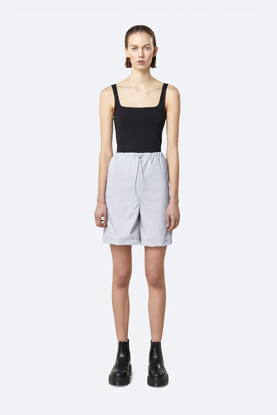 短裤穿了都很闷热,短裤夏天穿太热