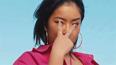 蕾哈娜回应中国网友,快乐大本营蕾哈娜王菊