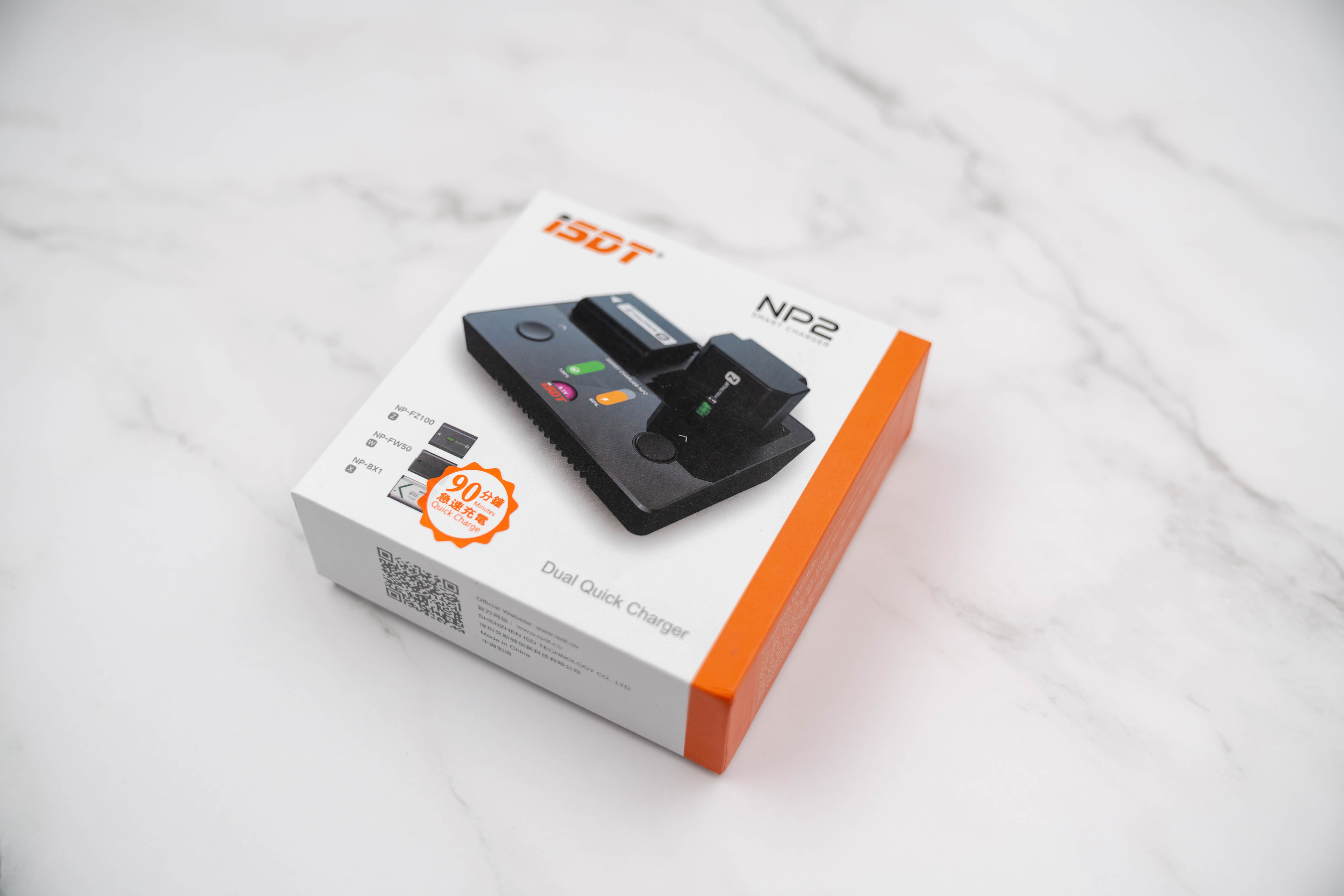 艾斯特ISDTNP2索尼相机快速充电的另一种座充选择