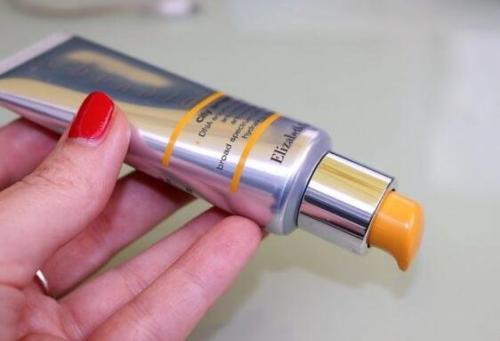 还在纠结选用什么护肤产品,新手小白如何选护肤套装