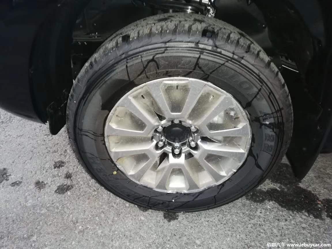 2019款中东丰田霸道4000vx,2021款丰田霸道4000vx顶配