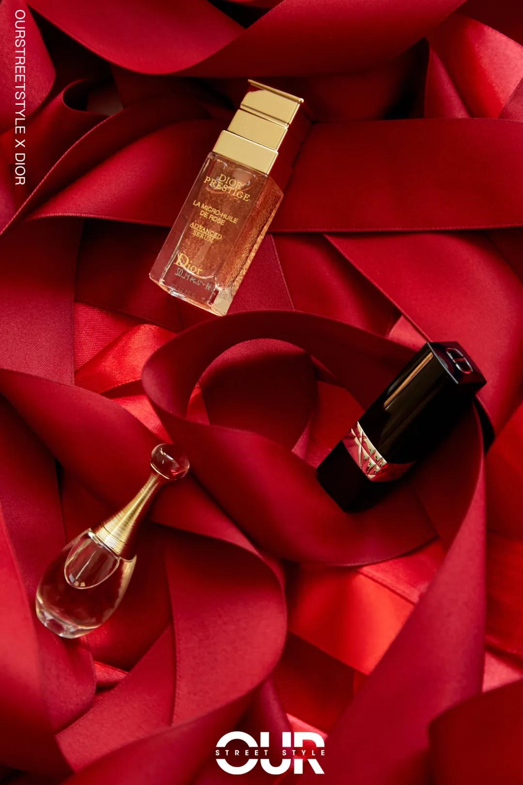 摊牌了!我的“精致派对妆”是今年的圣诞限定给的