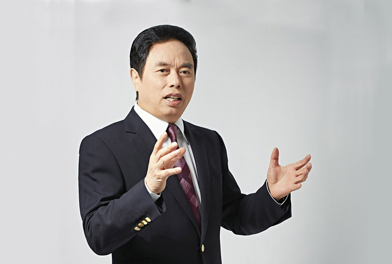 波司登高德康从小裁缝到服装大佬,波司登创始人创业史