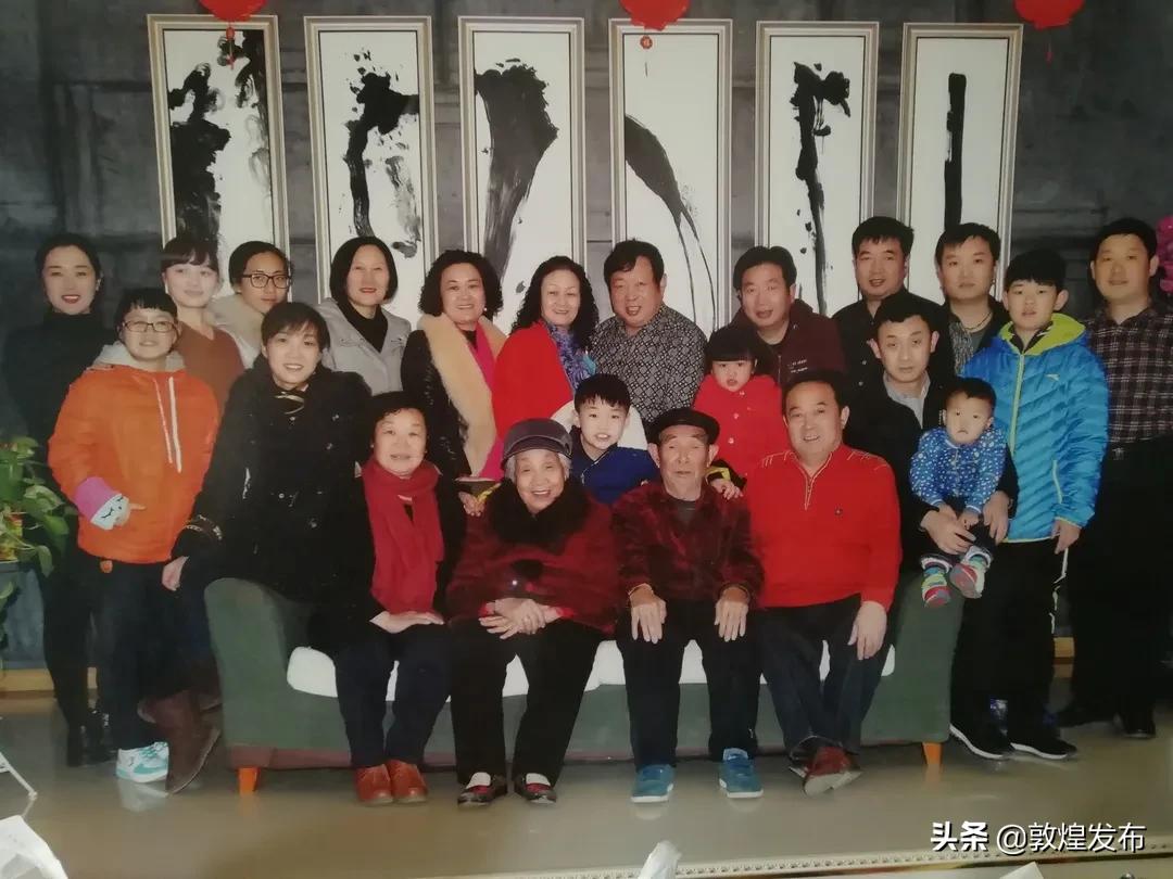 小家大爱夫妻共守抗疫一线,小家大爱夫妻战疫