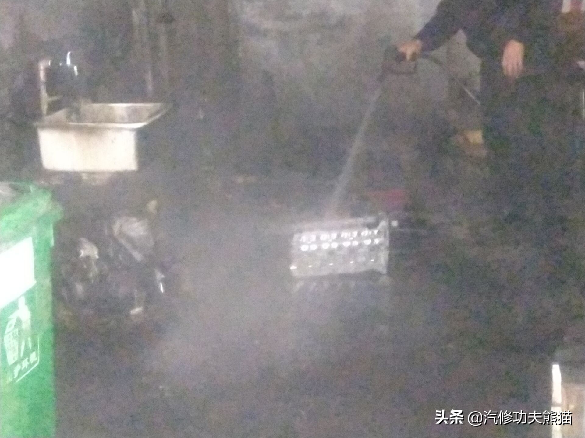奥迪q3治理烧机油,奥迪q3烧机油多少公里正常