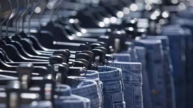 服装贴牌和代工的区别,服装贴牌需要注意的事项