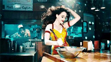 拒当纸片人！影视剧中那些美出天际的丰满女神