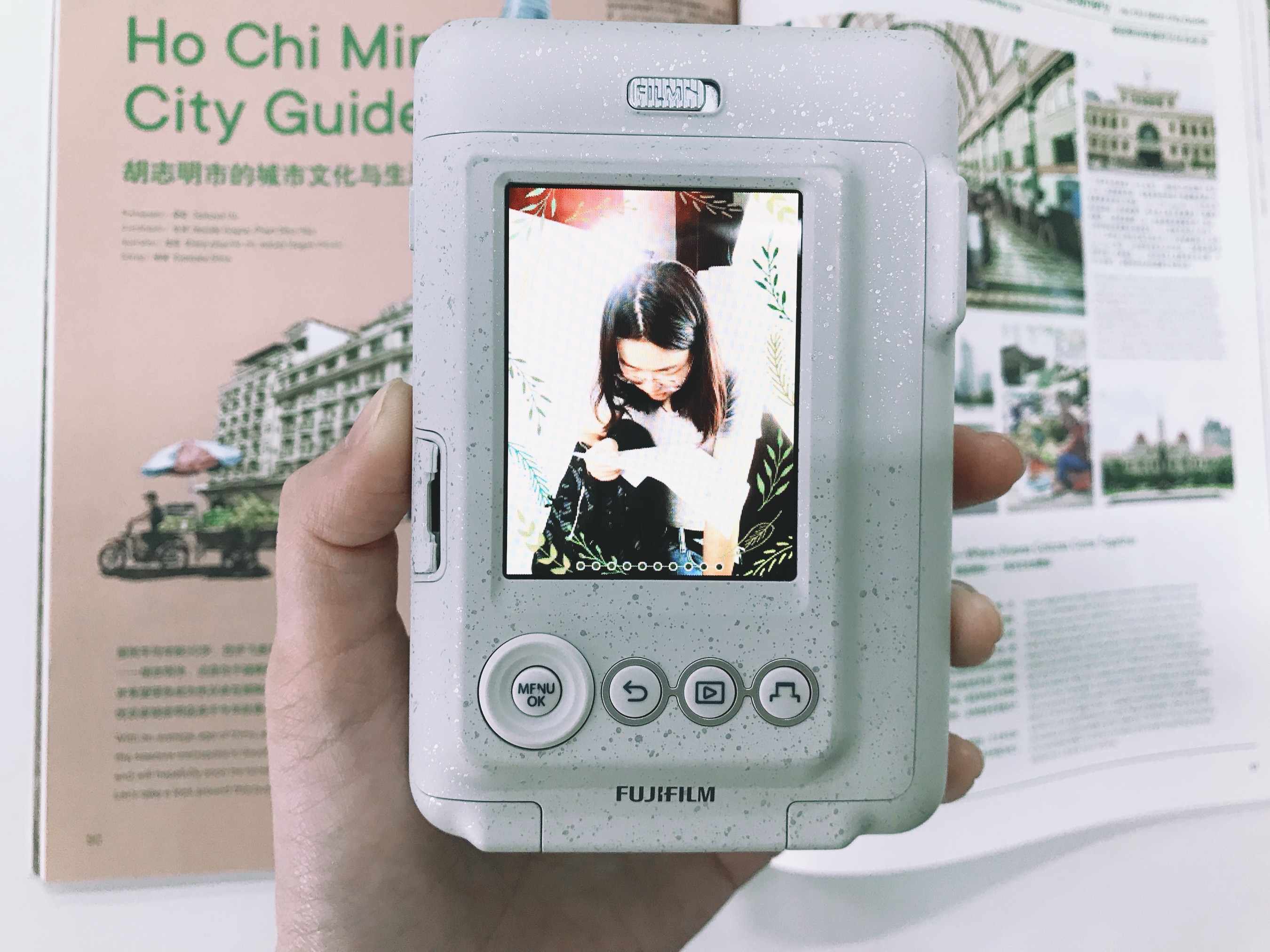 富士拍立得mini40为啥相纸不出来,富士拍立得相纸有假的吗