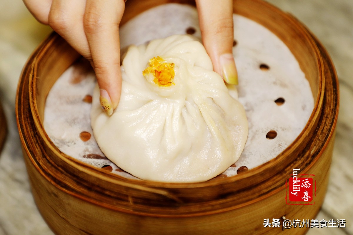 镇江美食三茅宫地锅鸡,镇江美食推荐锅盖面