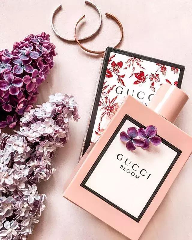 香奈儿蔚蓝香水淡香好还是浓香好,什么香水好闻又持久女人淡香型