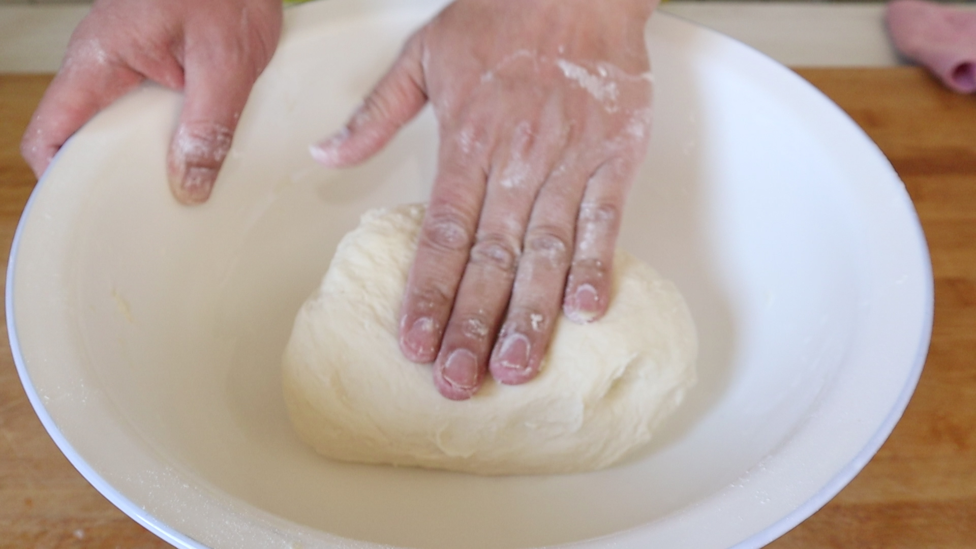 炸油饼正确和面配方,炸油饼做法和面技巧