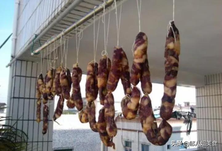 保存香肠的最佳方法,山东灌香肠10斤最好配方怎么保存