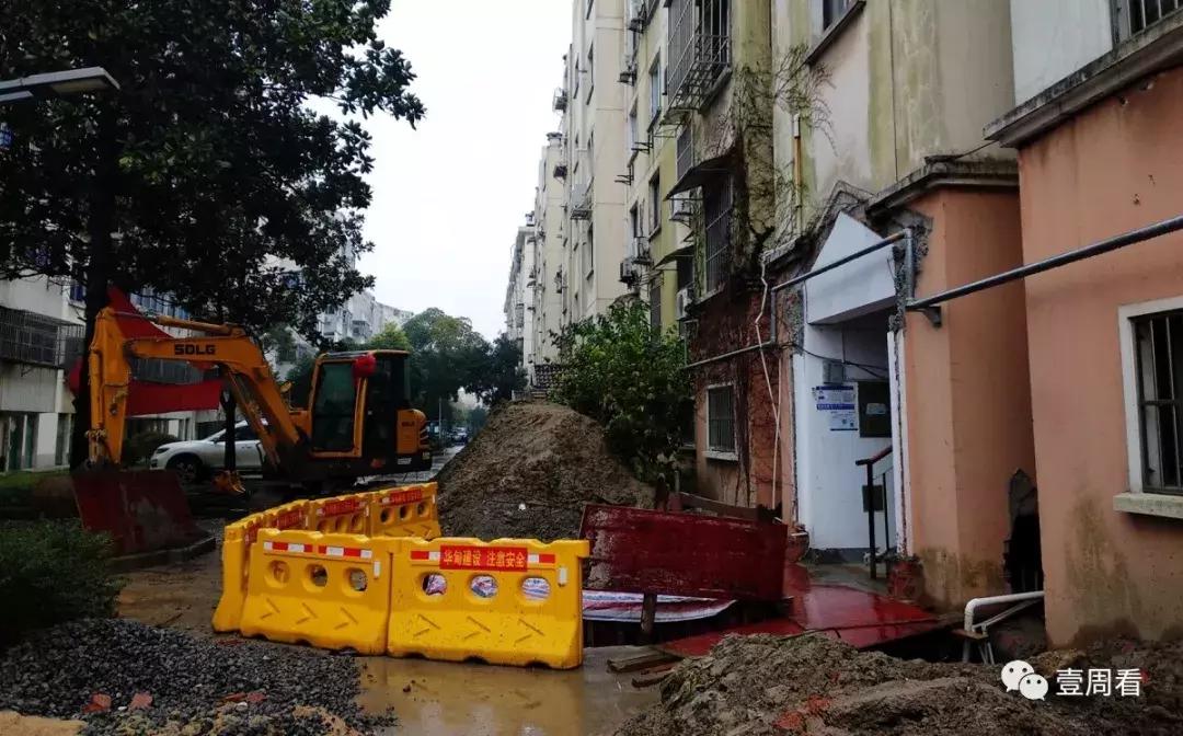 扬州老小区加装电梯工人费用,扬州老小区加装电梯